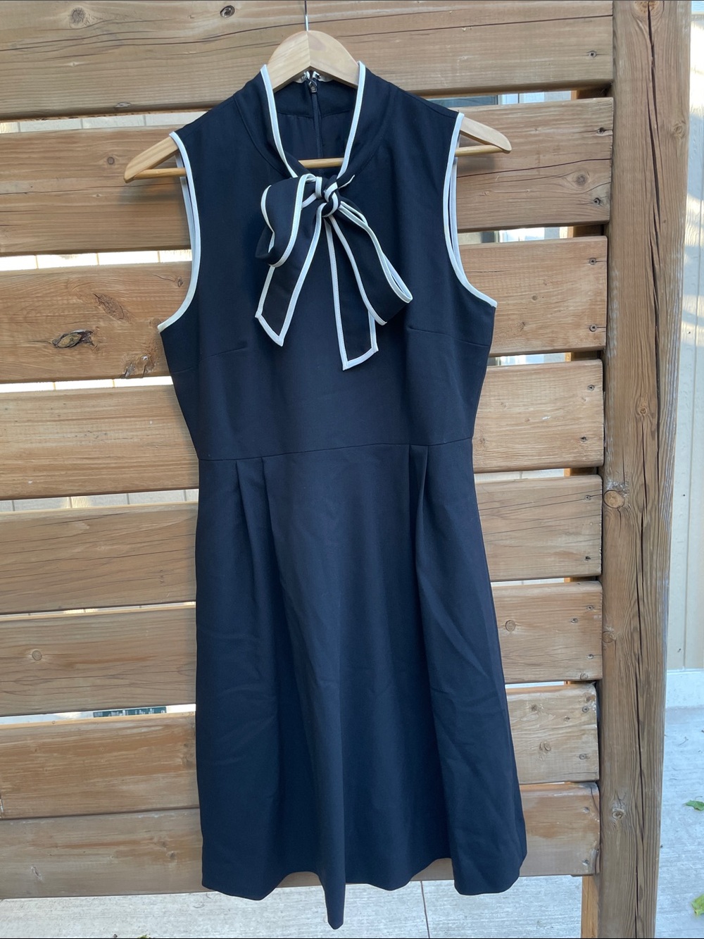 J.Crew Tie Neck Bow Wool Crepe Dress Navy Size 4 F8833 Luxury Silk Trim ALine